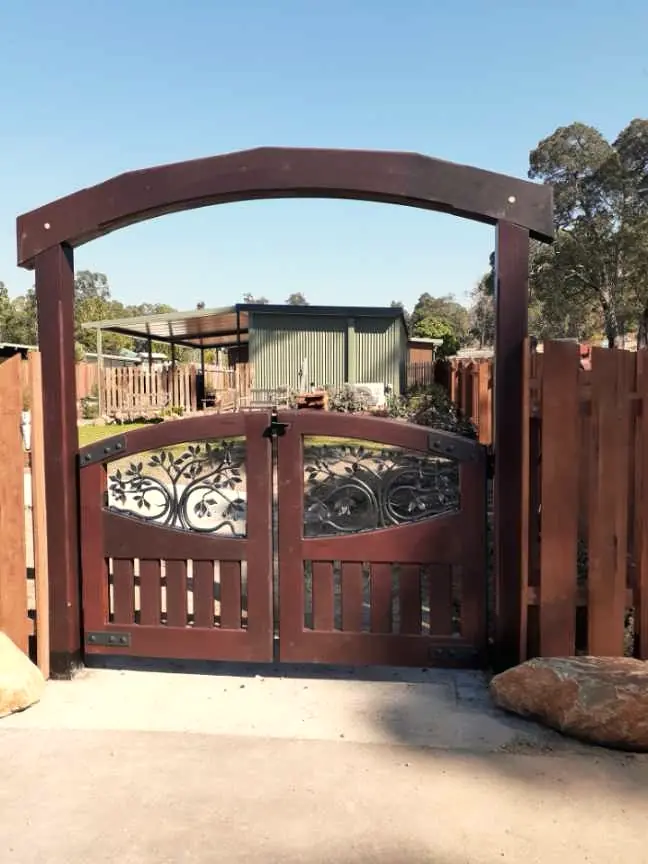 Silver Tree Gate